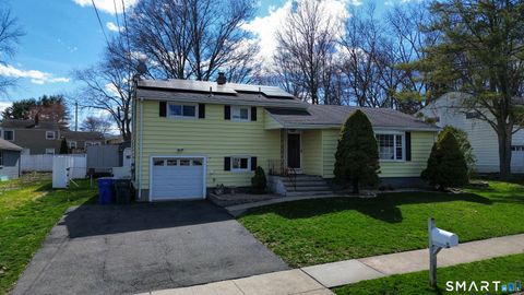 Photo of 34 Carroll Road, Hamden, CT 06517 (MLS # 24159014)