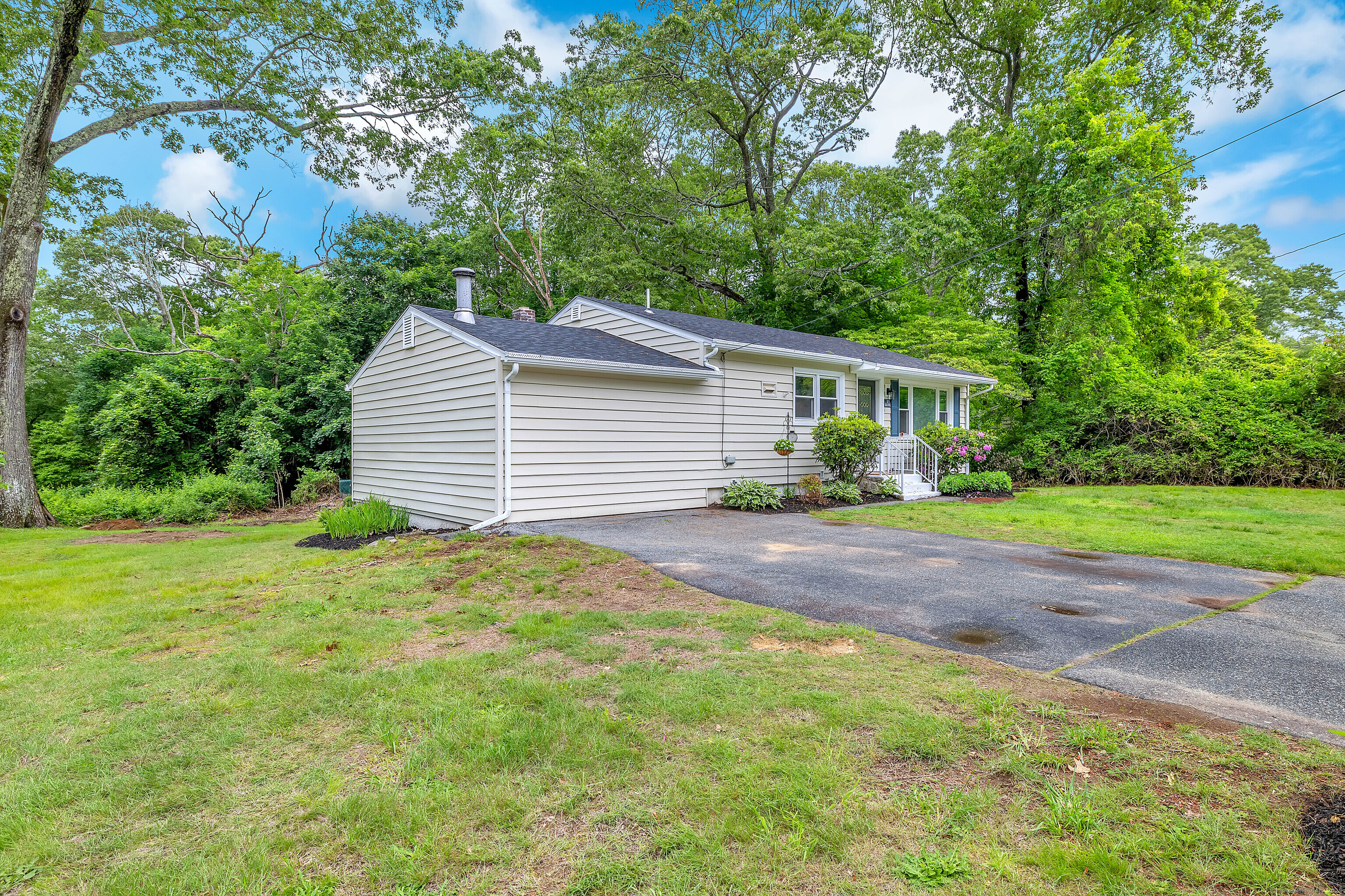 1 Marla Avenue, Ledyard, Connecticut image 3