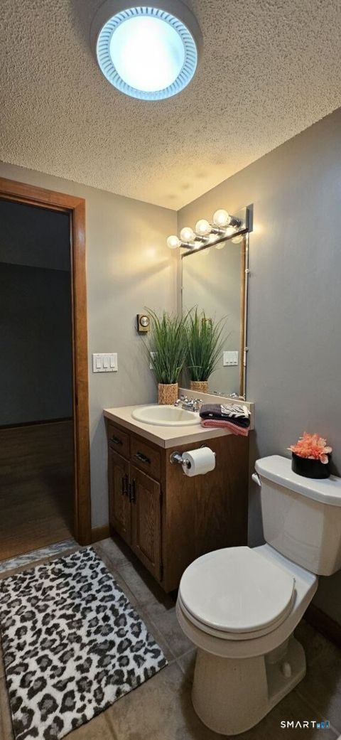 Tiny photo for 482 East Street #APT 16, Plainville, CT 06062 (MLS # 24149936)