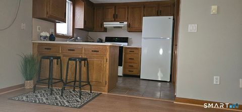 Tiny photo for 482 East Street #APT 16, Plainville, CT 06062 (MLS # 24149936)