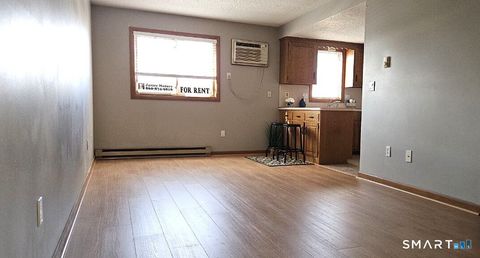 Tiny photo for 482 East Street #APT 16, Plainville, CT 06062 (MLS # 24149936)