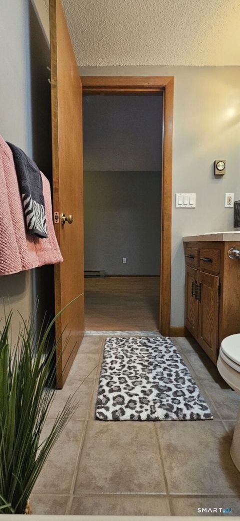 Tiny photo for 482 East Street #APT 16, Plainville, CT 06062 (MLS # 24149936)