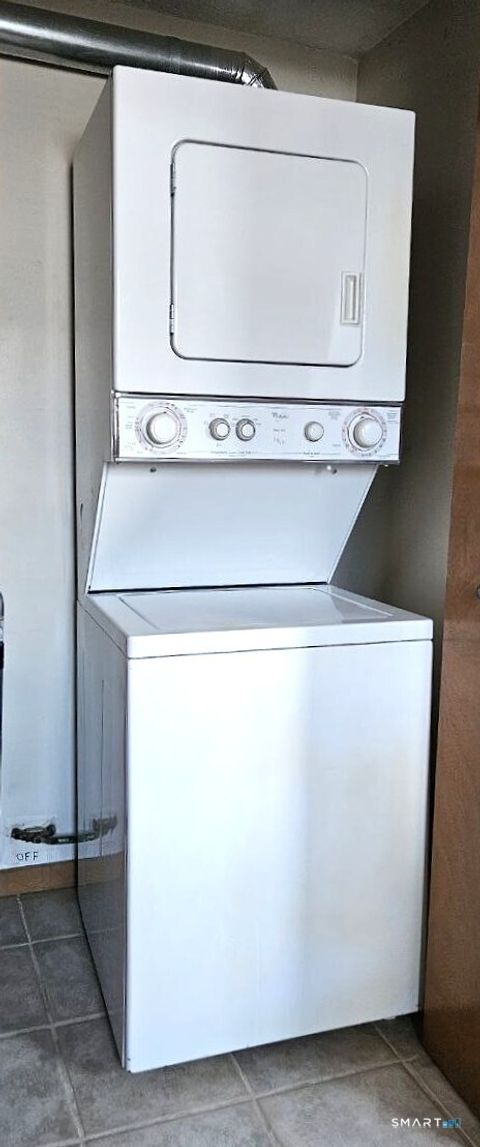 Tiny photo for 482 East Street #APT 16, Plainville, CT 06062 (MLS # 24149936)