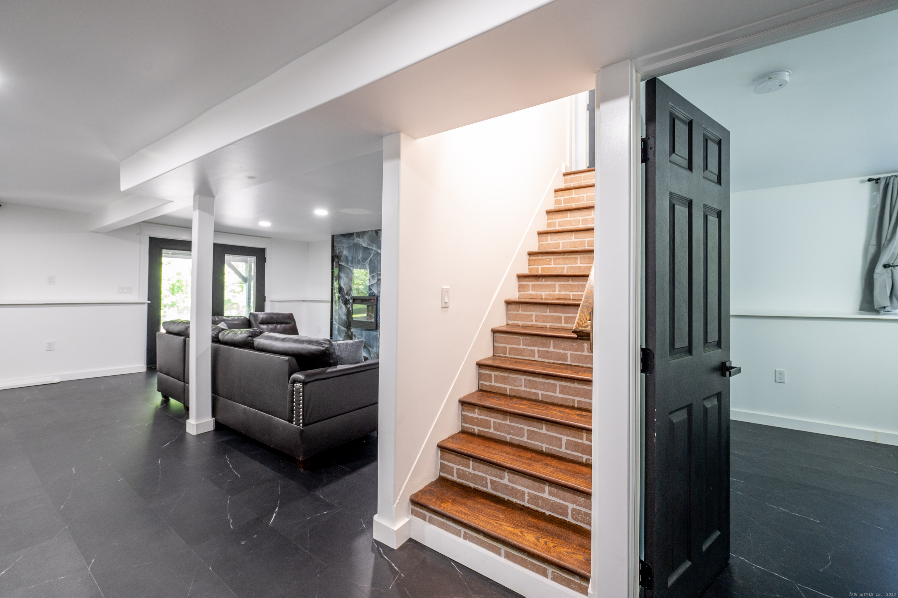 145 Sherry Lane, New Milford, Connecticut image 18