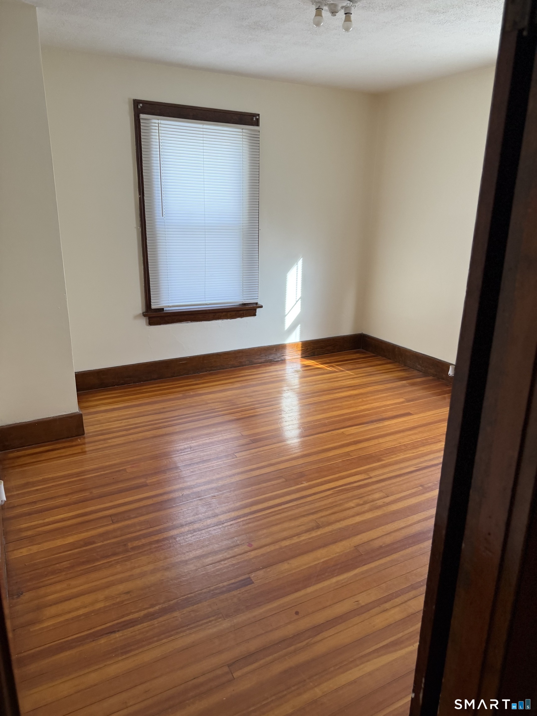 5 Gardners Lane 1st floor