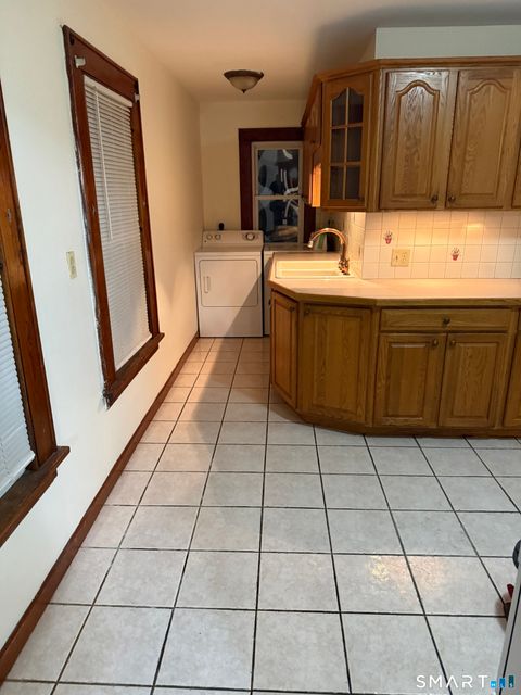 Tiny photo for 5 Gardners Lane #1st floor, Ansonia, CT 06401 (MLS # 24146595)