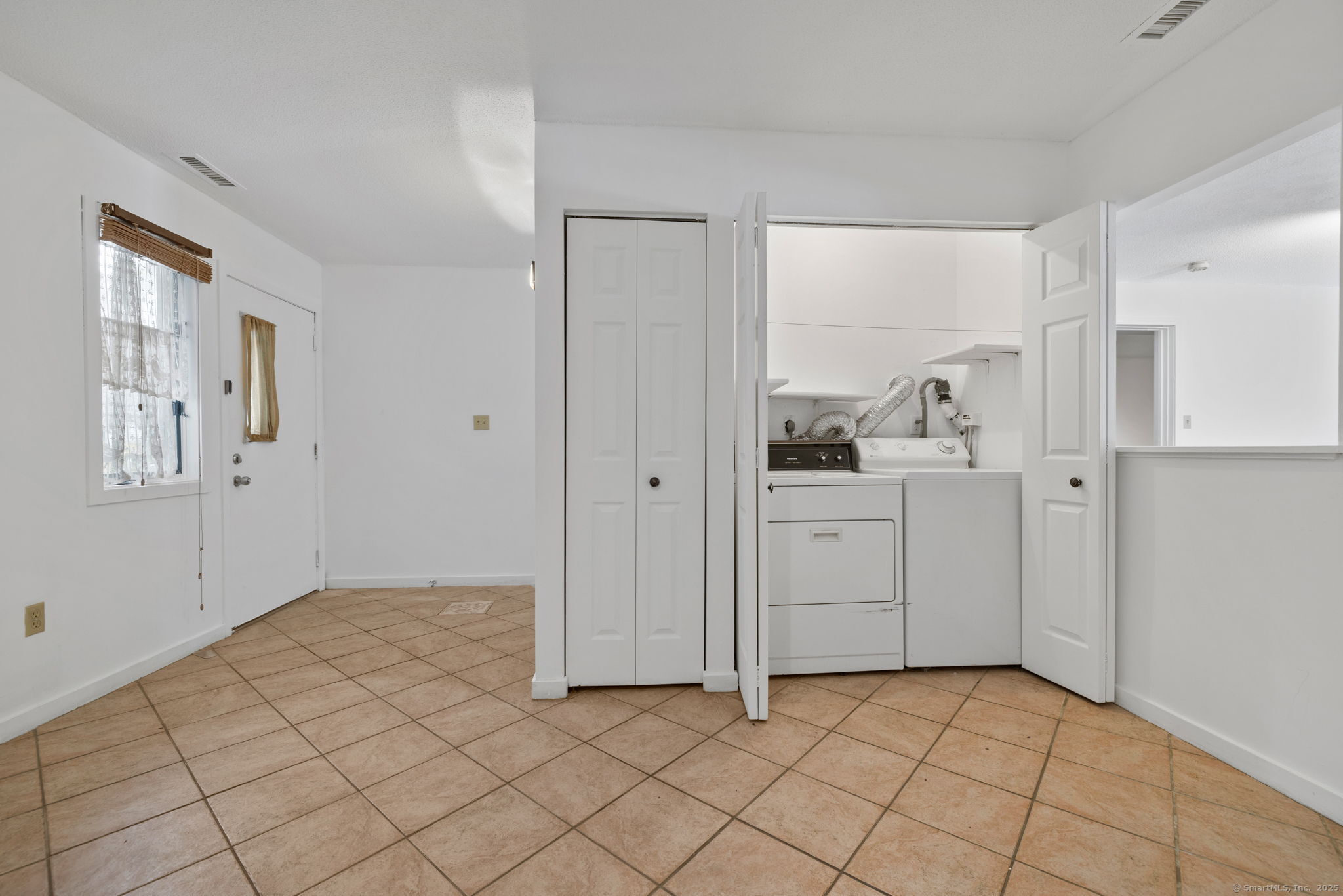 1414 Whitney Avenue #APT C1, Hamden, Connecticut image 15