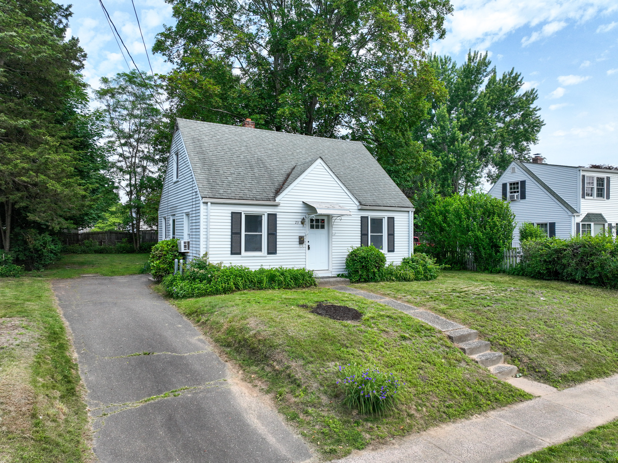 East Hartford, Connecticut 06118, United States, 4 Bedrooms Bedrooms, ,1 BathroomBathrooms,Residential,Active,149209