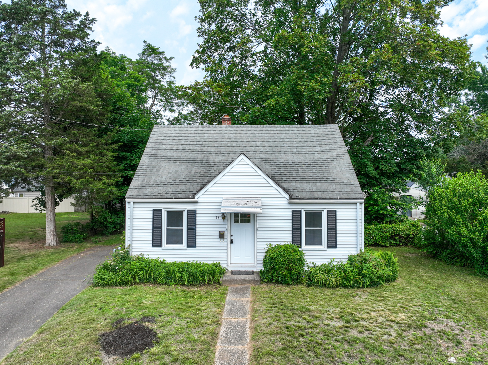 East Hartford, Connecticut 06118, United States, 4 Bedrooms Bedrooms, ,1 BathroomBathrooms,Residential,Active,149209