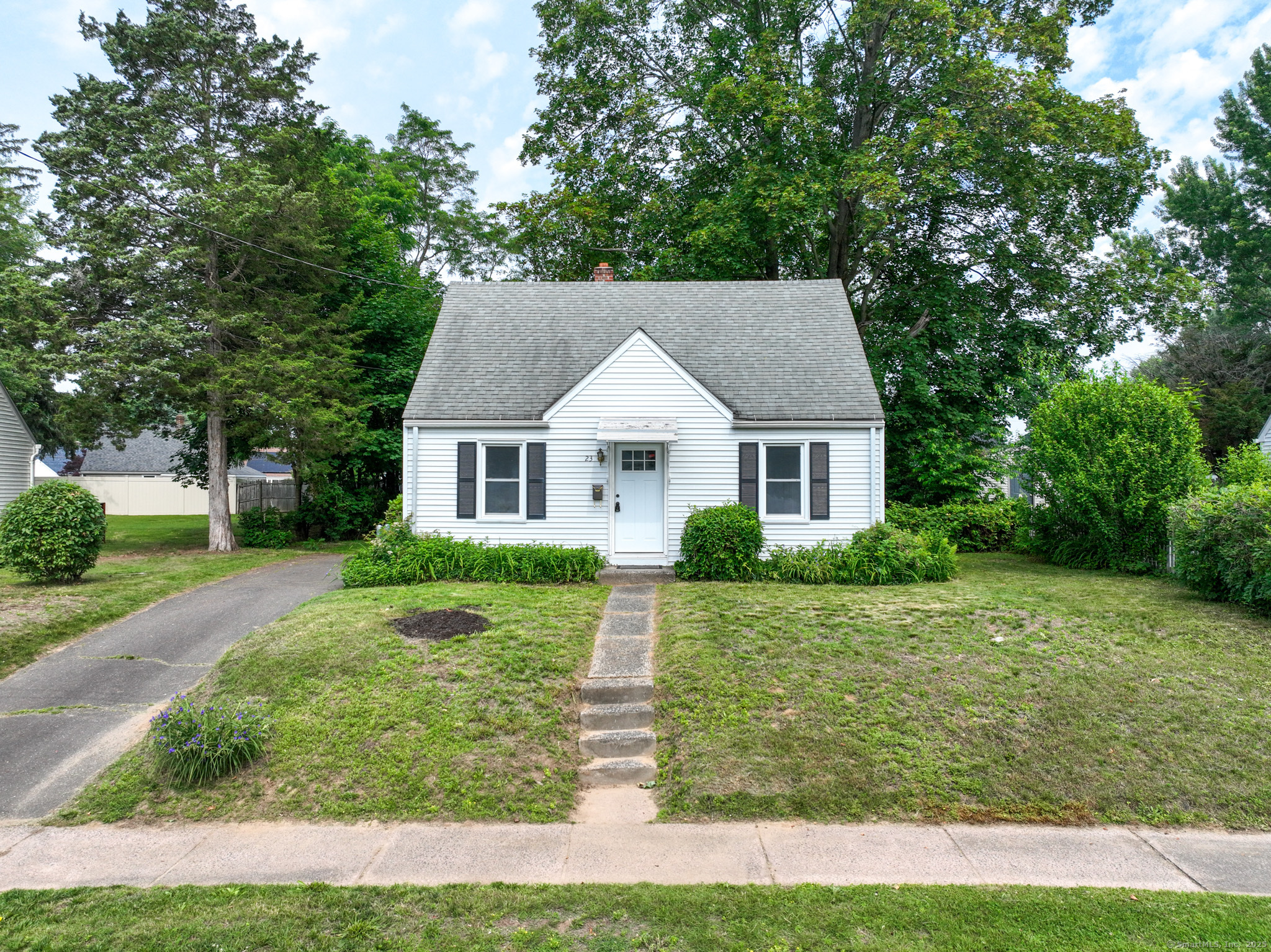 East Hartford, Connecticut 06118, United States, 4 Bedrooms Bedrooms, ,1 BathroomBathrooms,Residential,Active,149209