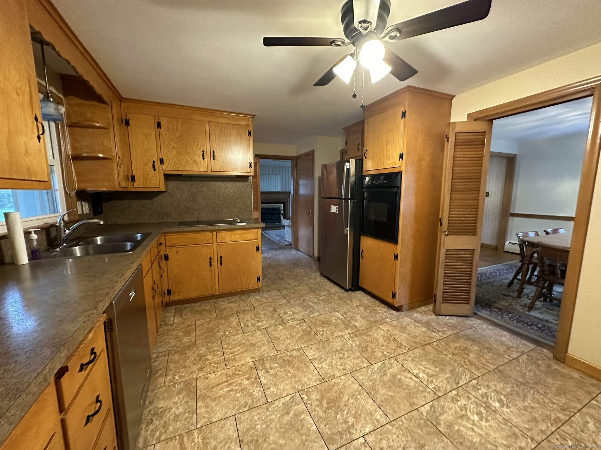 215 Pine Lane, Wethersfield, Connecticut image 7
