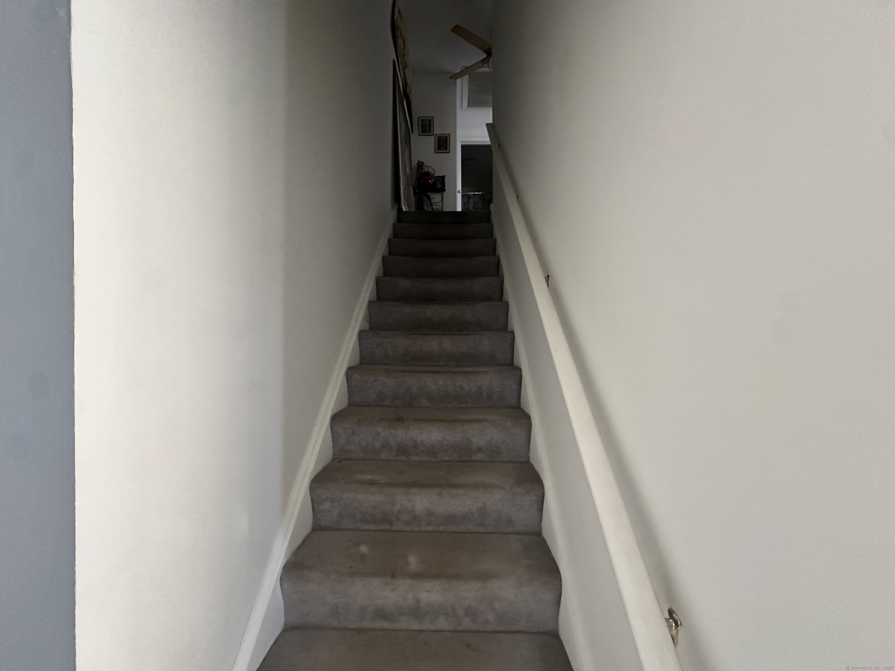 135 Bucks Hill Road #APT 10, Waterbury, Connecticut image 9