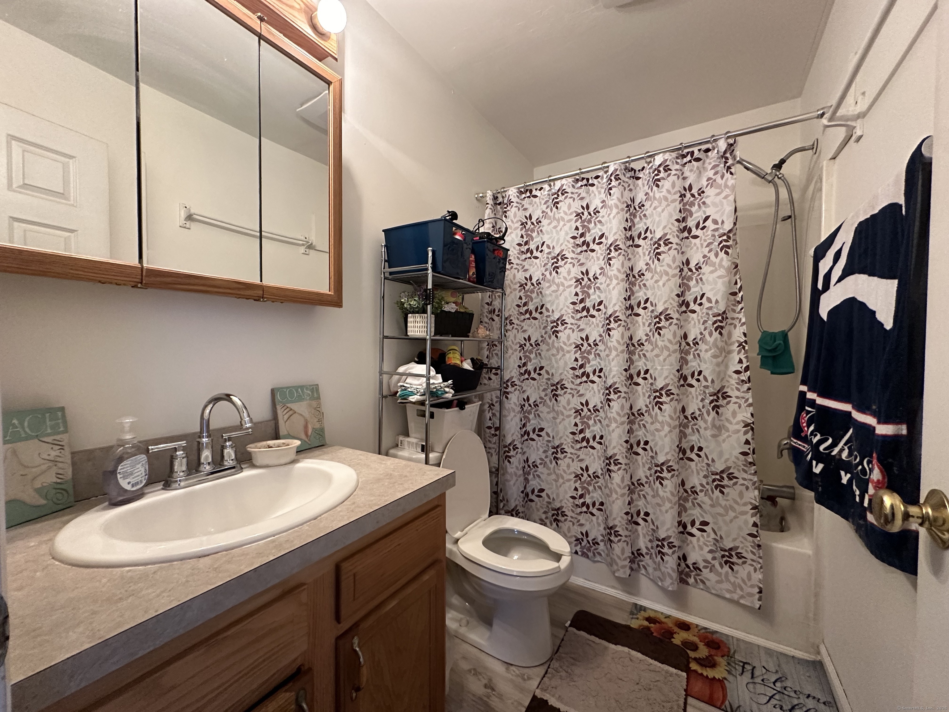 135 Bucks Hill Road #APT 10, Waterbury, Connecticut image 13