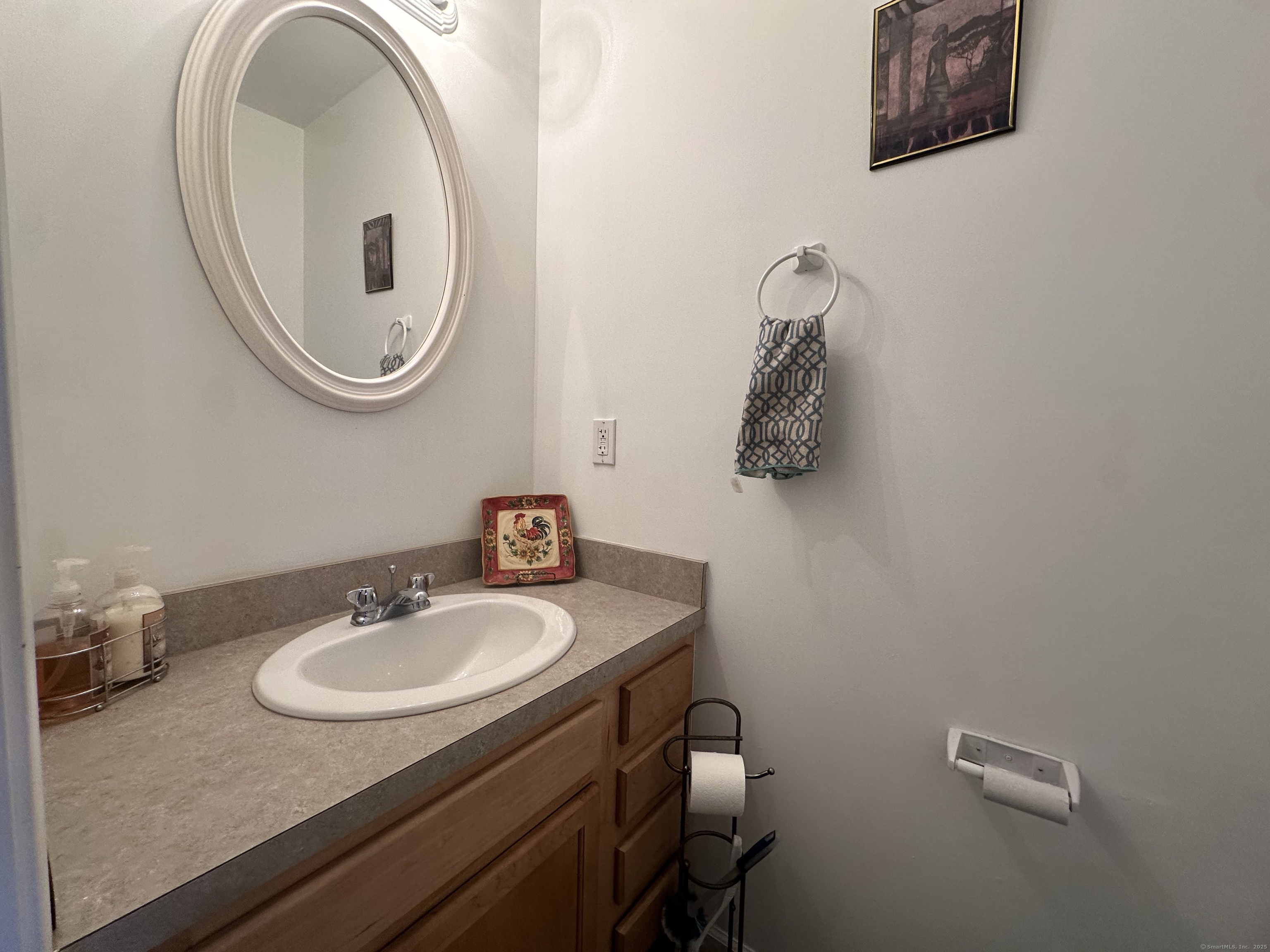 135 Bucks Hill Road APT 10