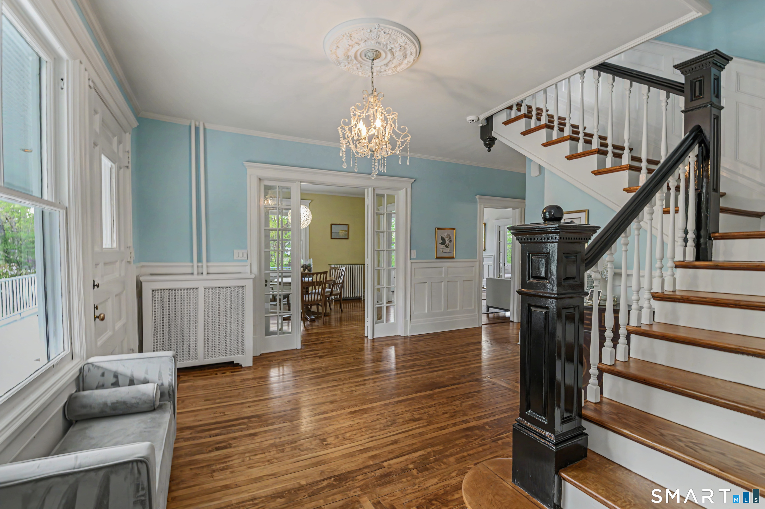 398 Wilton Road West