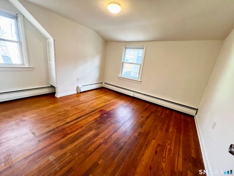 Tiny photo for 565 E Main Street #6, Middletown, CT 06457 (MLS # 24156119)