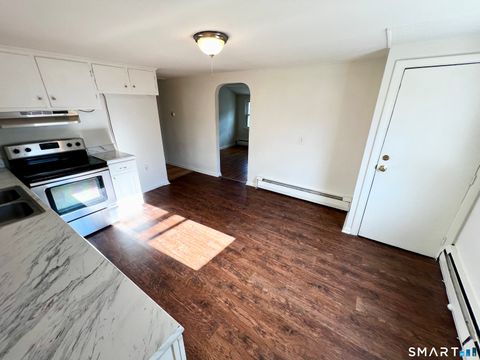 Tiny photo for 565 E Main Street #6, Middletown, CT 06457 (MLS # 24156119)