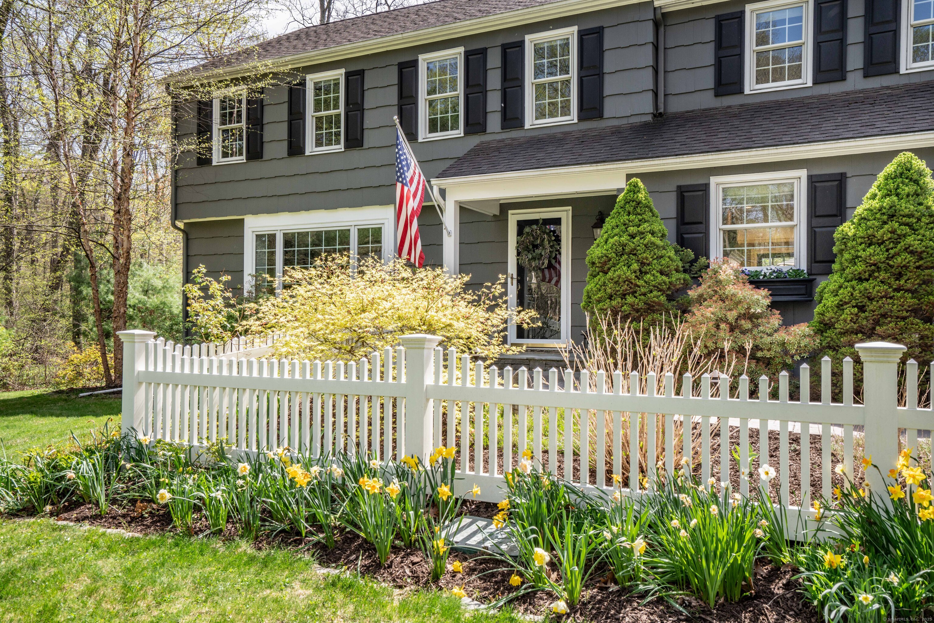 15 Lawton Drive, Simsbury, Connecticut image 2