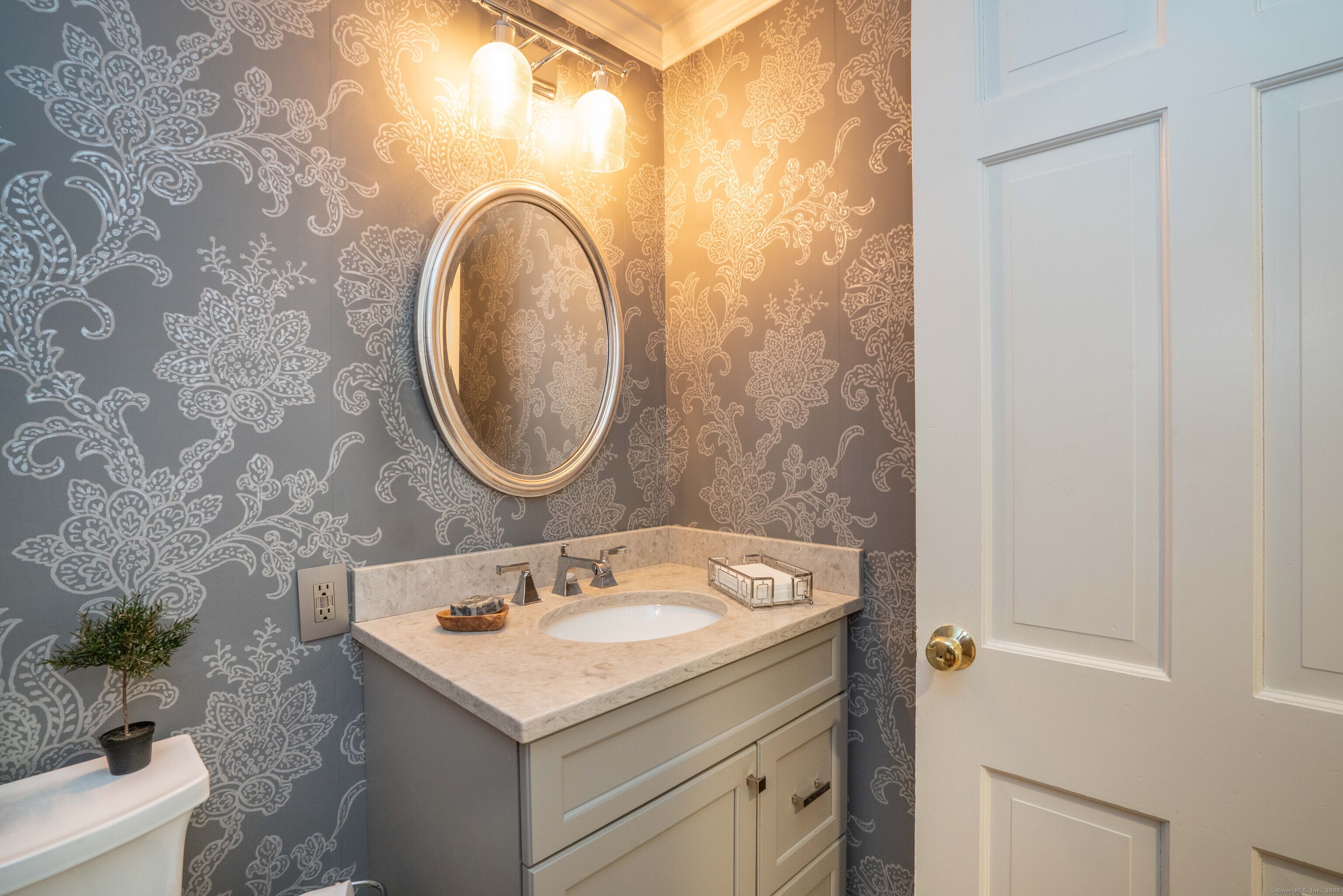 15 Lawton Drive, Simsbury, Connecticut image 13