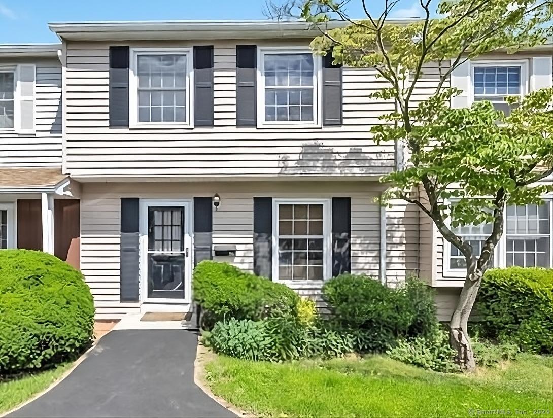 Property for Sale at 56 Greenwich Way 56, Milford, Connecticut - Bedrooms: 2 
Bathrooms: 2 
Rooms: 4  - $350,000