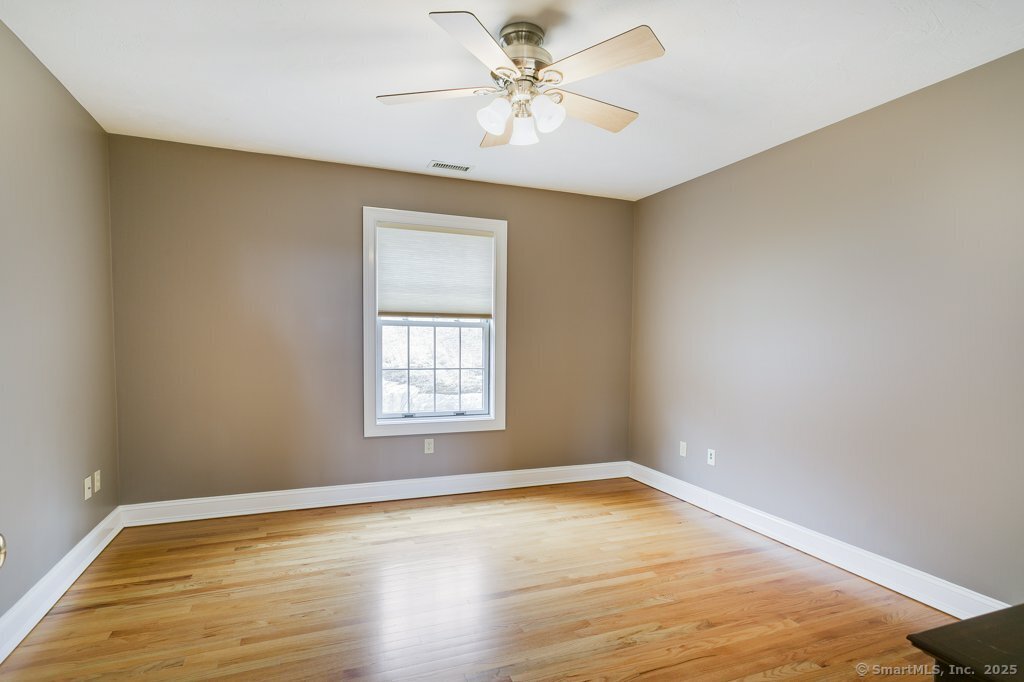 32 Village Drive, East Lyme, Connecticut image 24