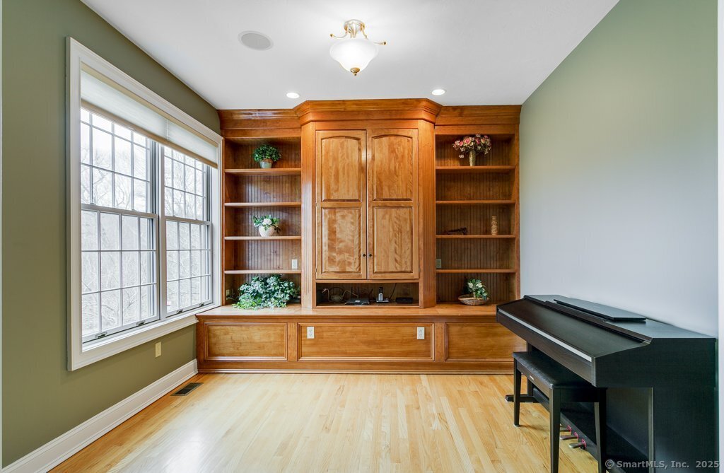 32 Village Drive, East Lyme, Connecticut image 27