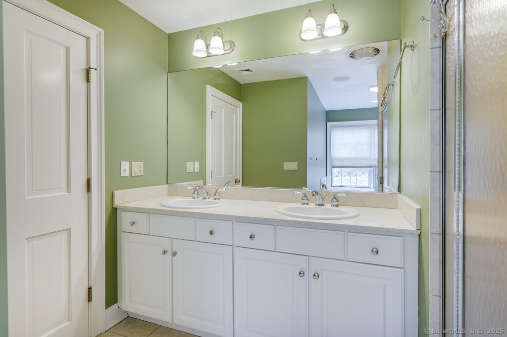 32 Village Drive, East Lyme, Connecticut image 29