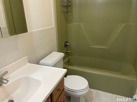 Tiny photo for 252 Harlem Avenue #C4, Bridgeport, CT 06606 (MLS # 24161287)