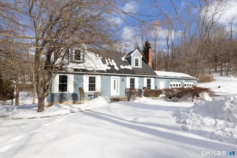 15 Pepper Tree Hill Lane Southbury CT 06488
