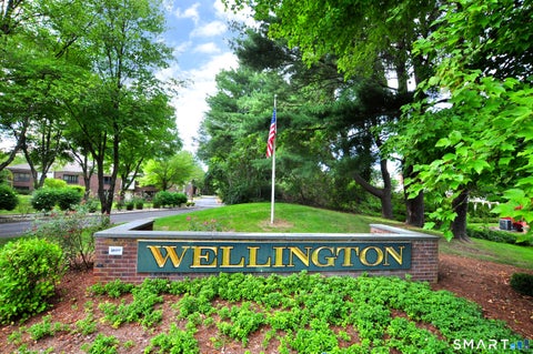 Photo of 65 Wellington Drive #65, Farmington, CT 06032 (MLS # 24211406)