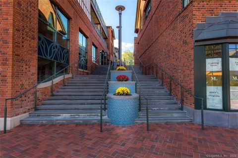 Tiny photo for 5 Church Lane #203 / The Bedford, Westport, CT 06880 (MLS # 24145351)