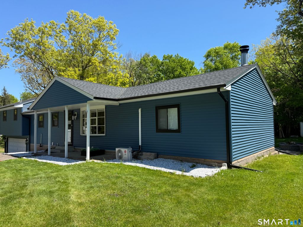 Photo of 16 Crestview Terrace, Wallingford, CT 06492 (MLS # 24174635)