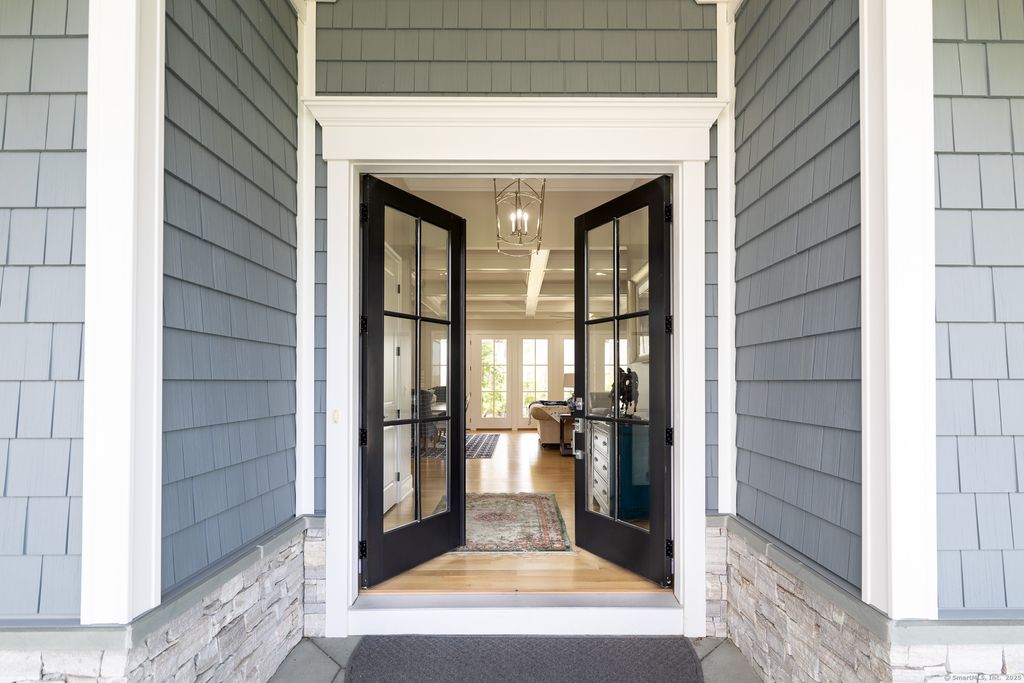 Photo of 86 Alpine Drive, Farmington, CT 06085 (MLS # 24137196)