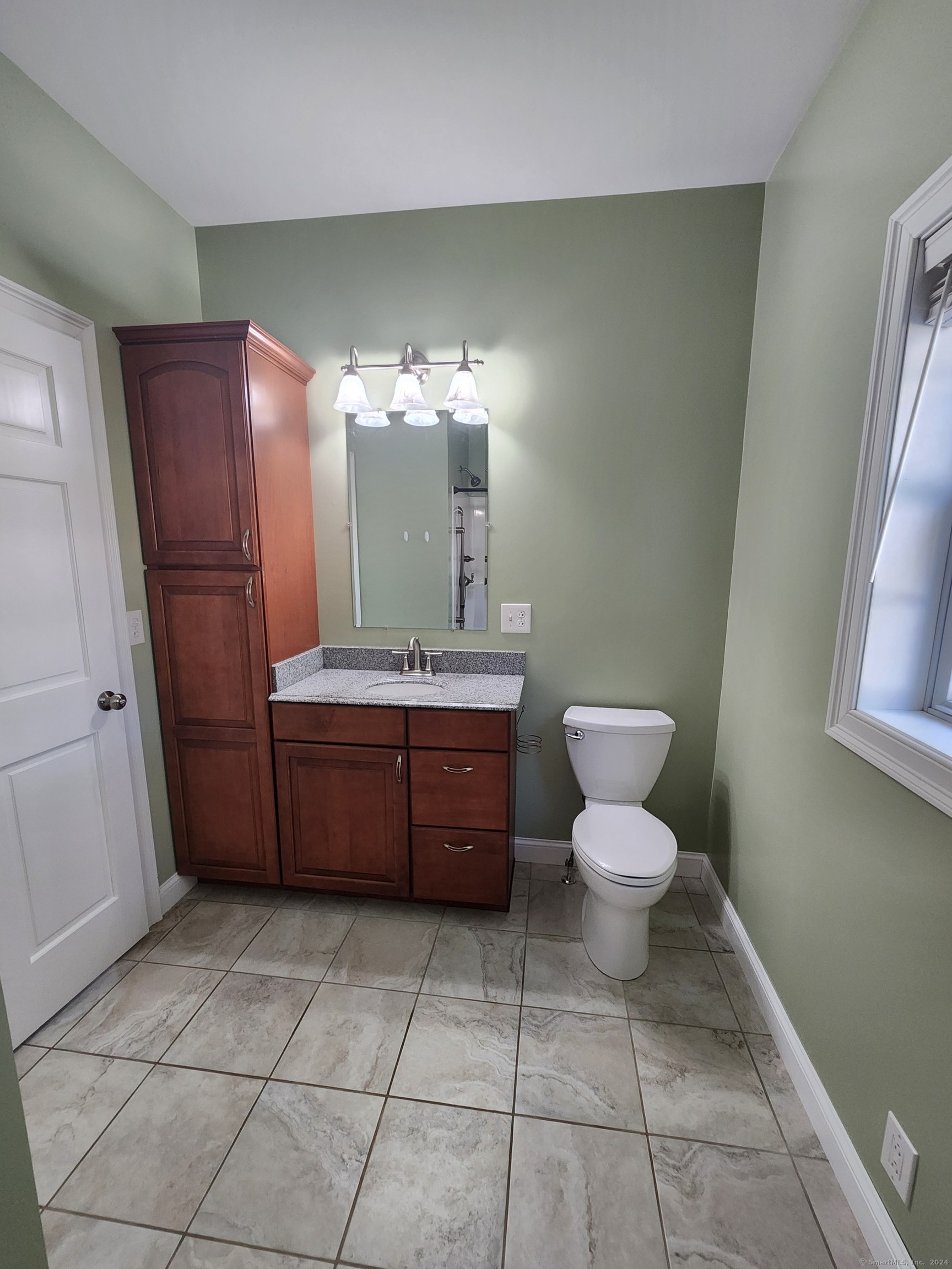 145 Kitemaug Road, Montville, Connecticut image 9