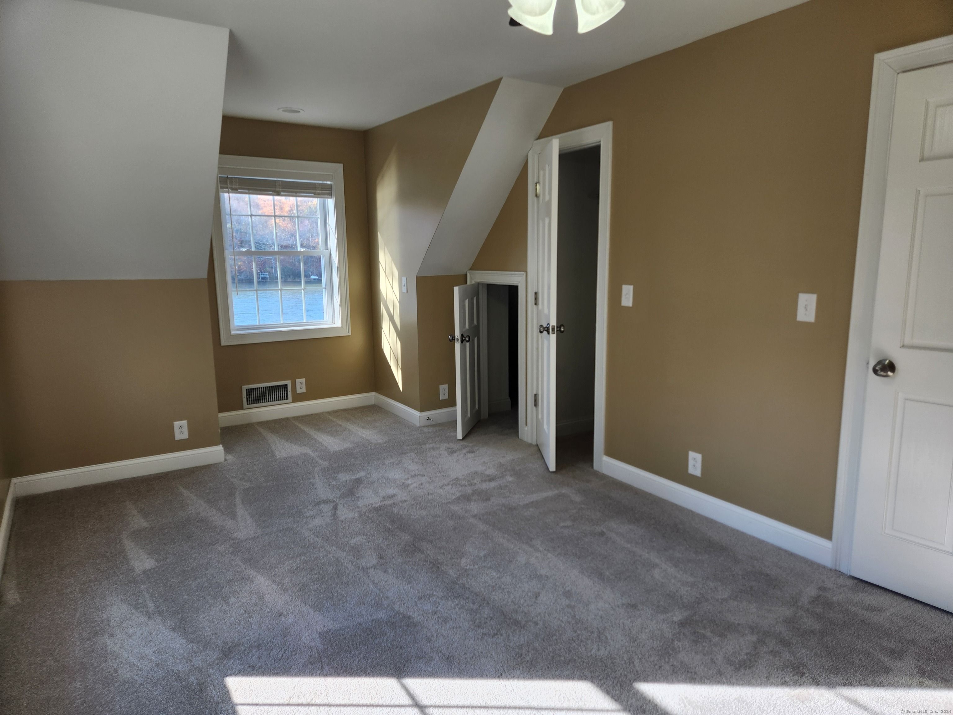 145 Kitemaug Road, Montville, Connecticut image 25