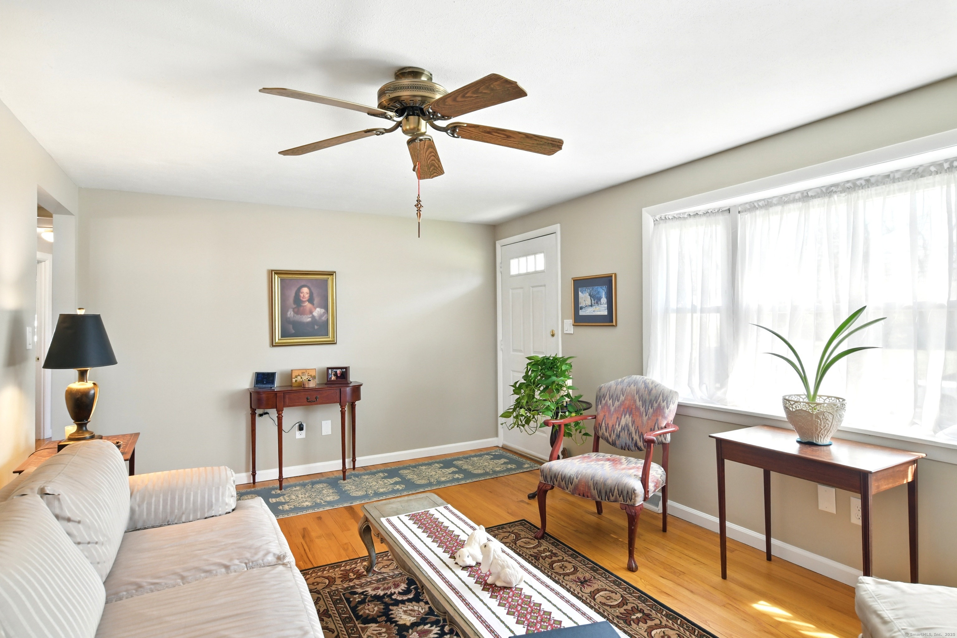 338 S Elm Street, Windsor Locks, Connecticut image 7