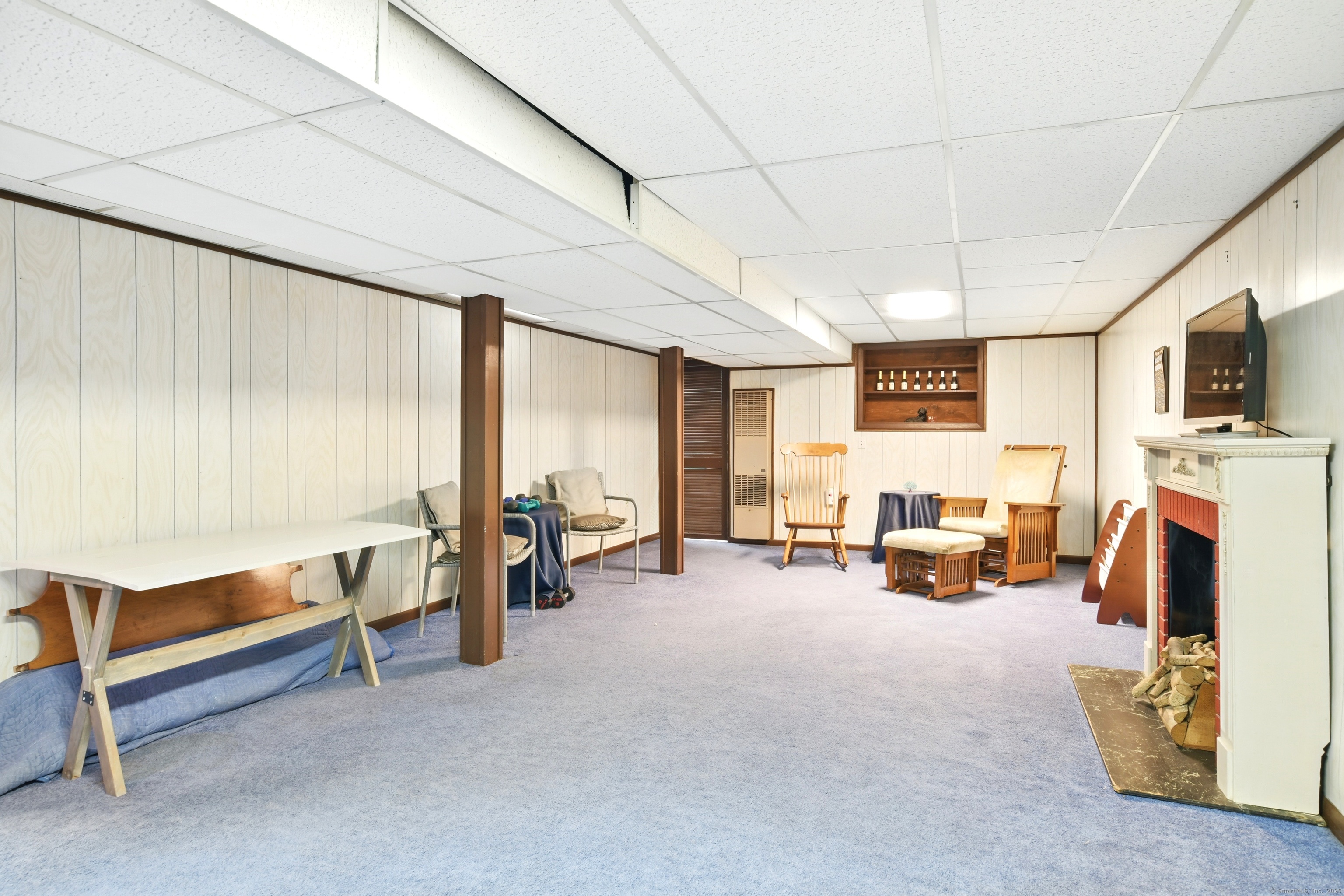 338 S Elm Street, Windsor Locks, Connecticut image 22