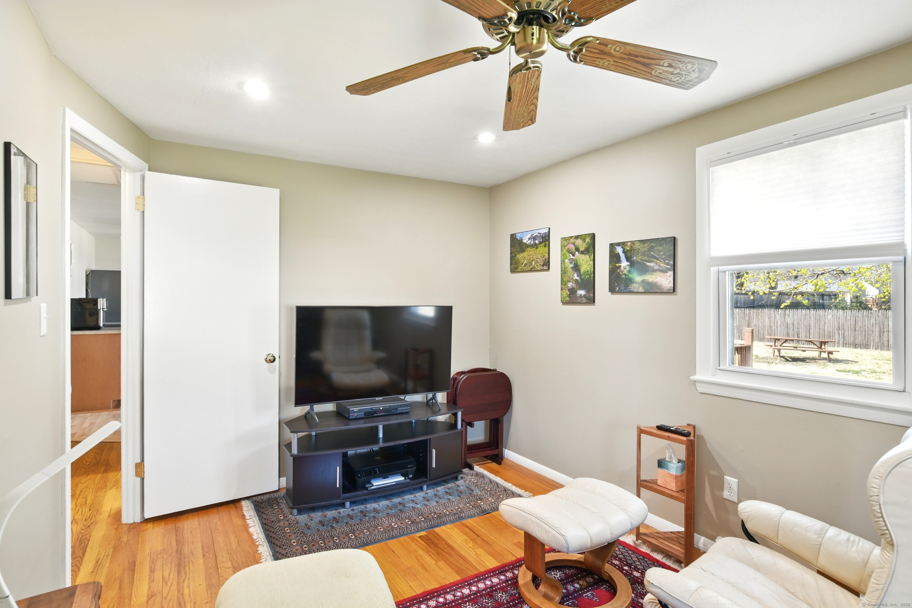 338 S Elm Street, Windsor Locks, Connecticut image 20