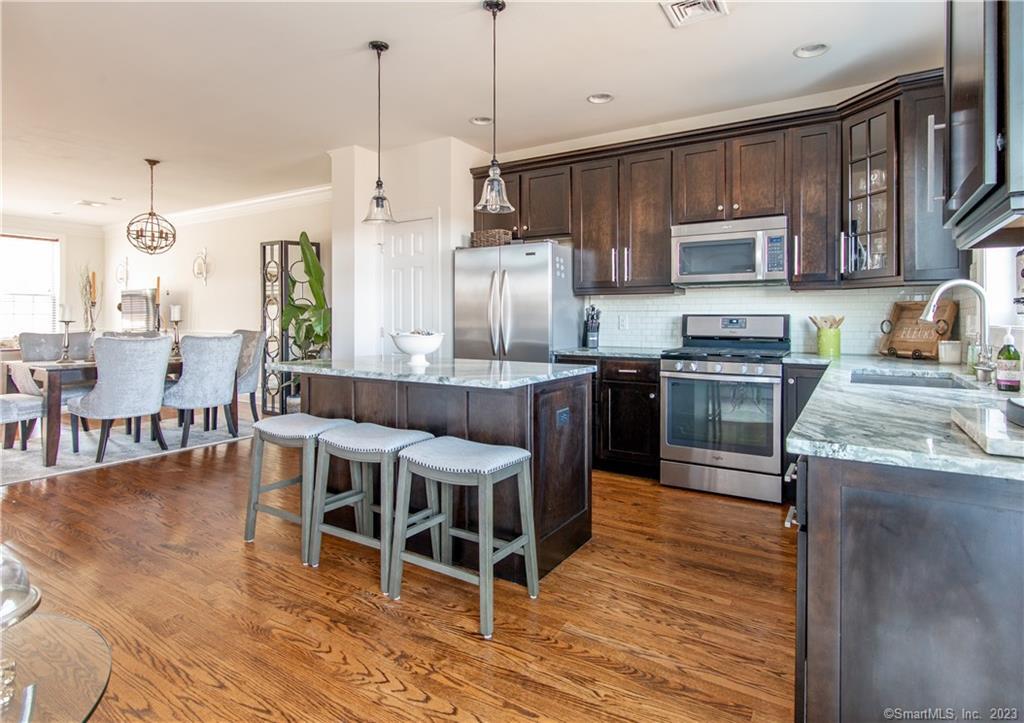 Photo 7 of 40 of 166 Warrington Round townhome