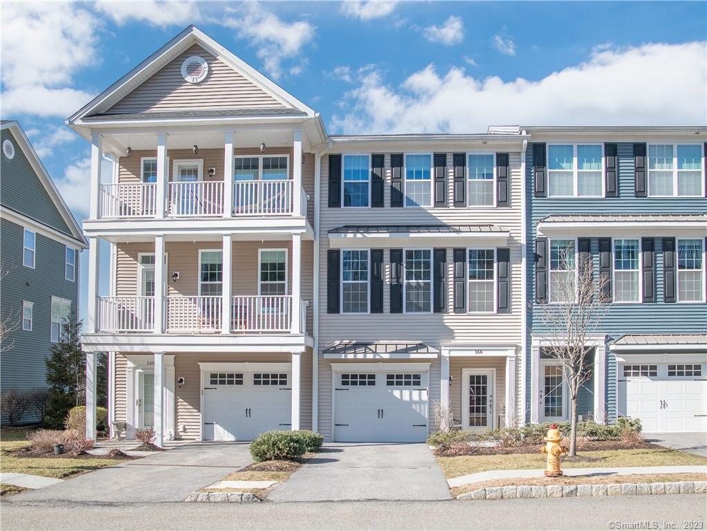 Photo 30 of 40 of 166 Warrington Round townhome