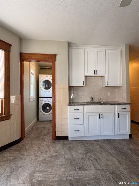 Tiny photo for 20 Nash Street #3, New Britain, CT 06053 (MLS # 24146868)