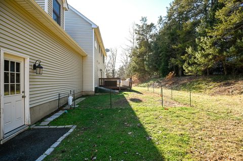 A home in New Milford