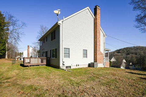 A home in New Milford