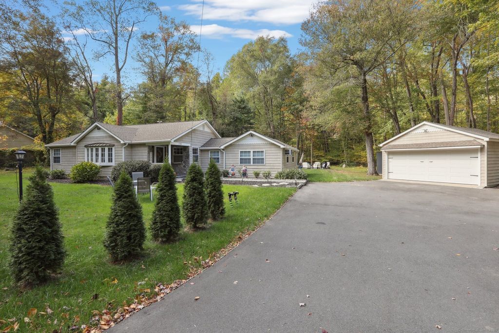 Photo of 178 Church Street, Monroe, CT 06468 (MLS # 24129023)