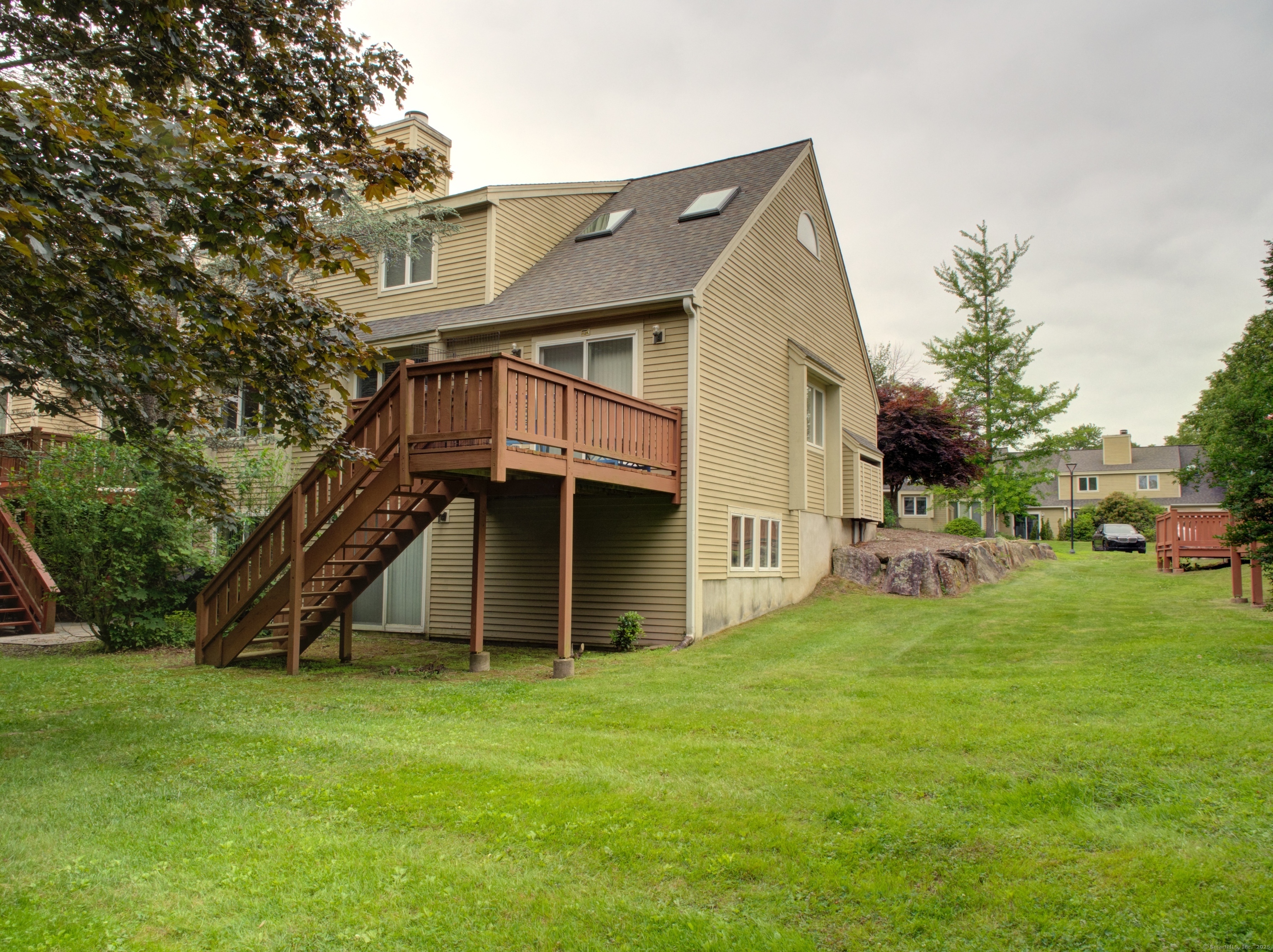 147 Courtyard Lane 147