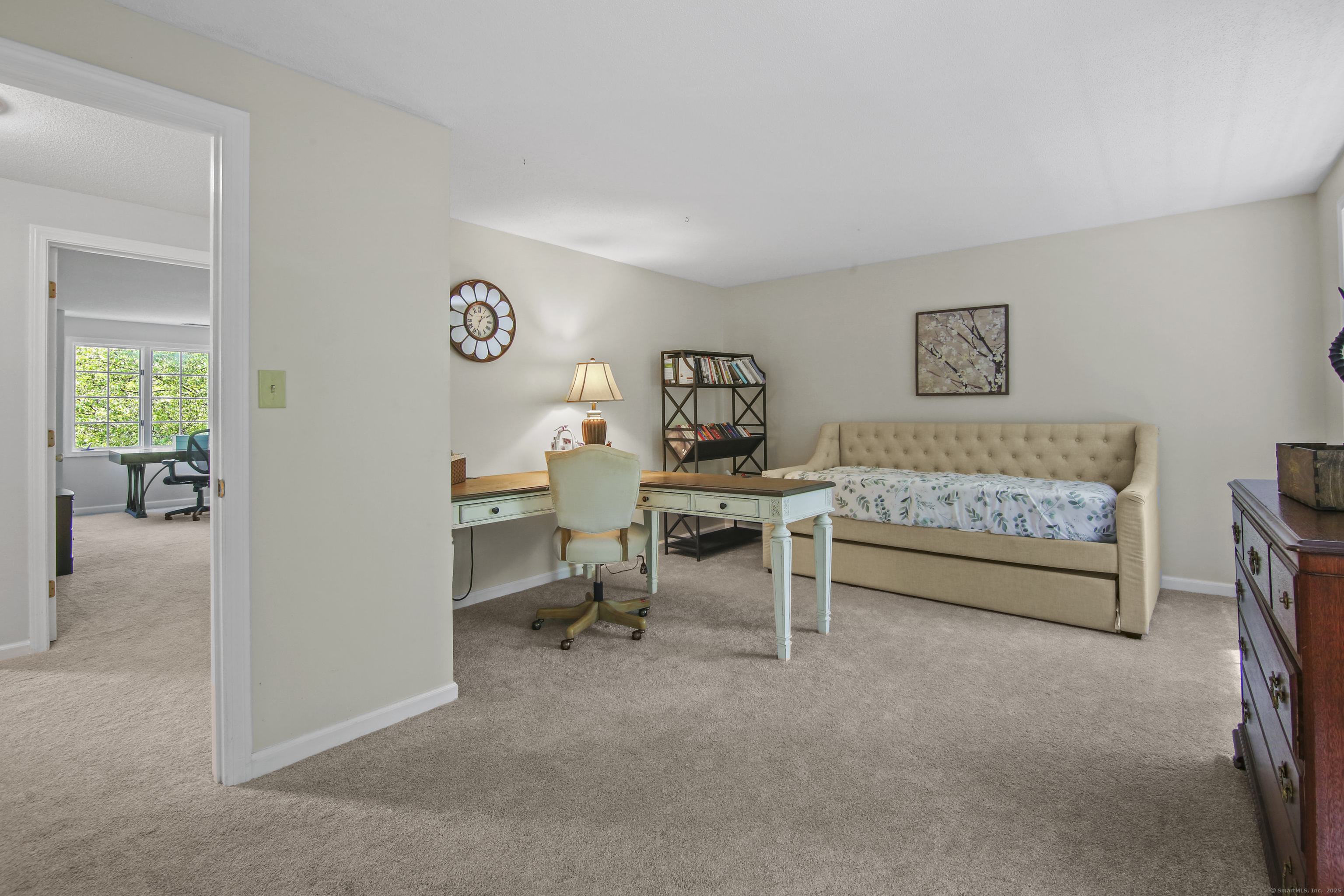 17 Fall Brook, Avon, Connecticut image 20