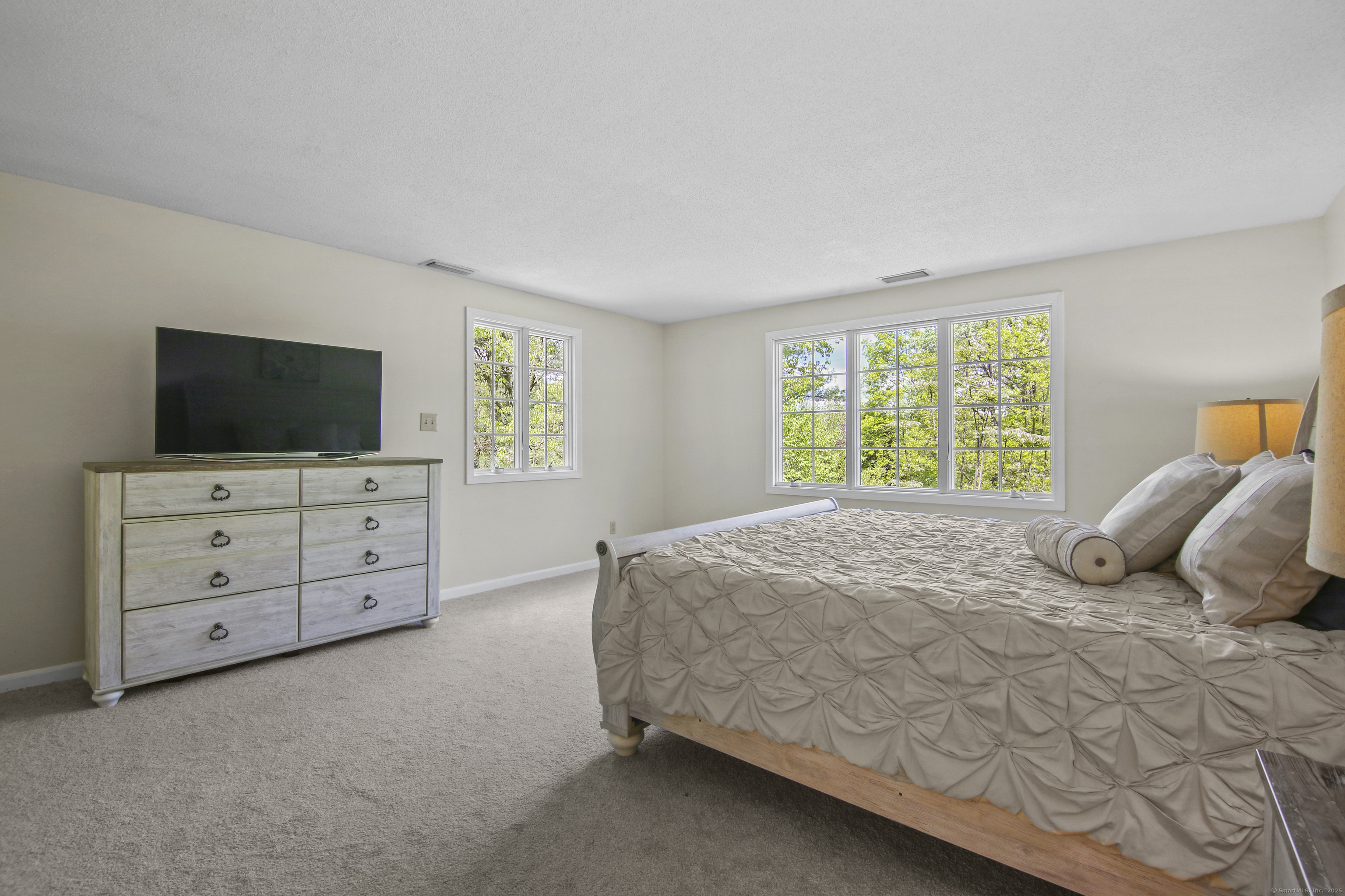 17 Fall Brook, Avon, Connecticut image 17