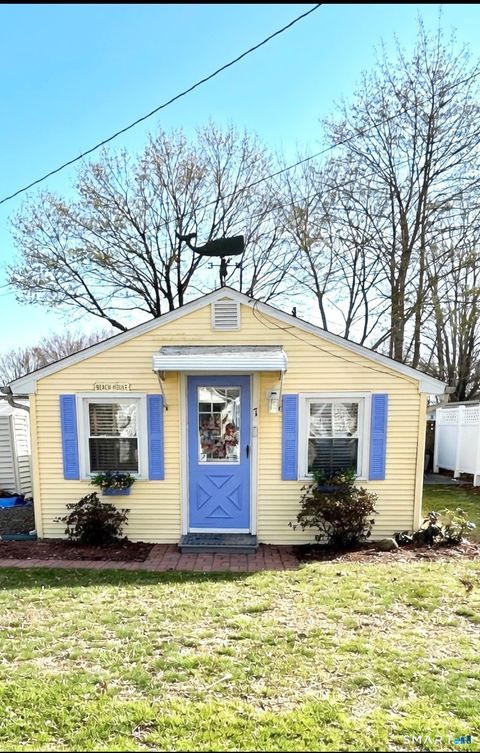 7 3rd Street 7 Madison CT 06443