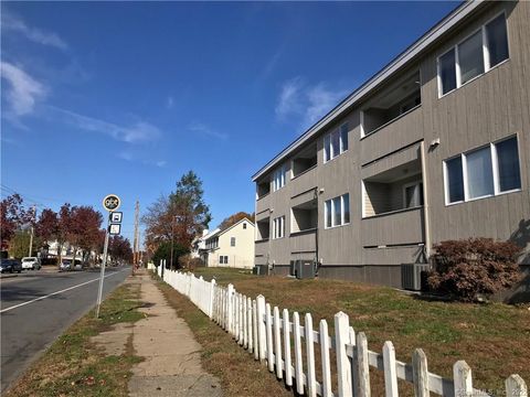 Tiny photo for 3250 Main Street #B209, Bridgeport, CT 06606 (MLS # 24143063)
