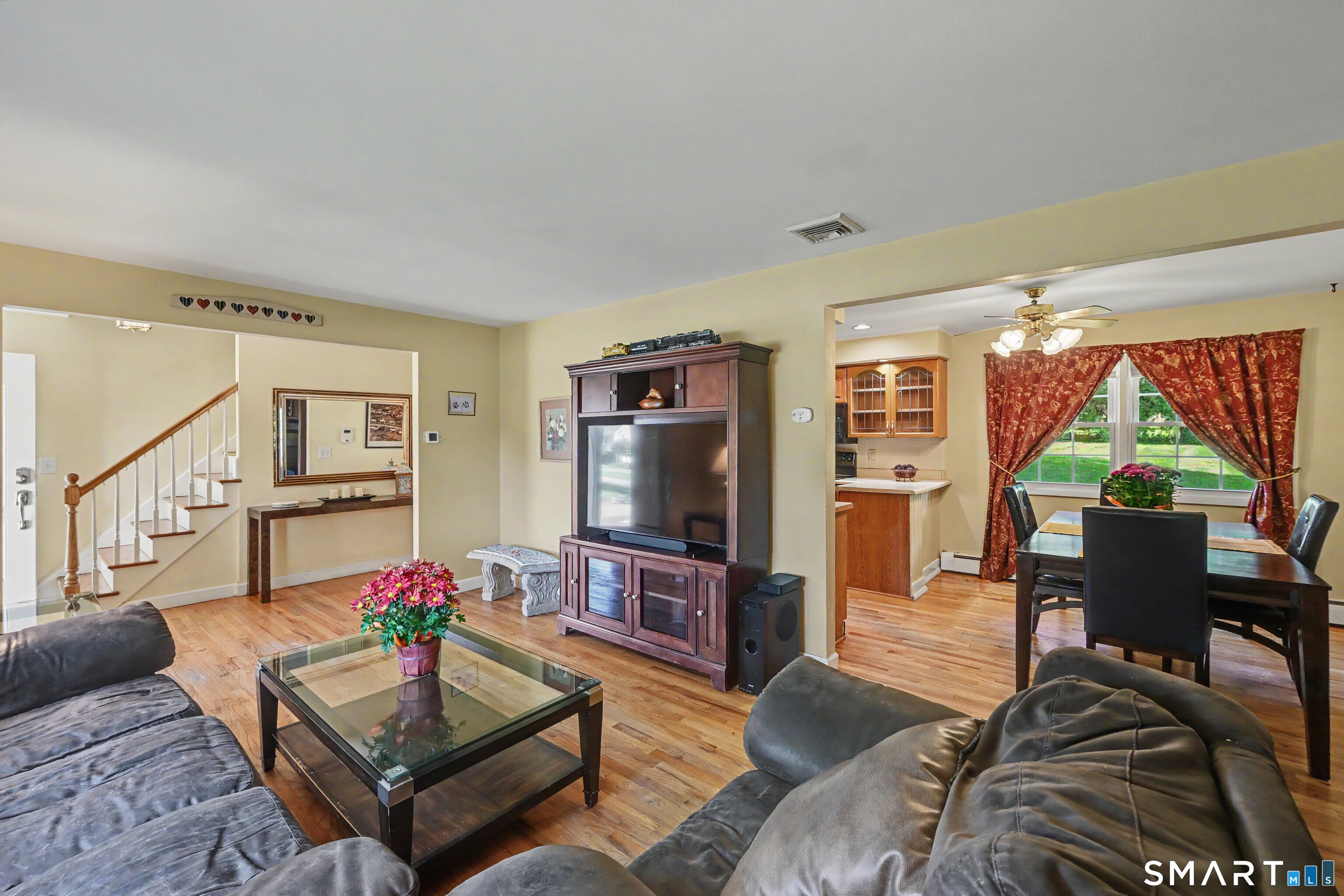 24 Quaker Ridge Road